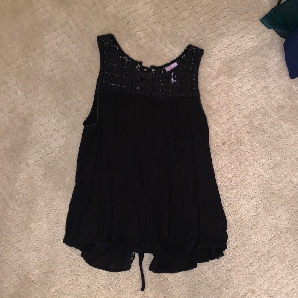 Worn once! Doesn’t fit anymore